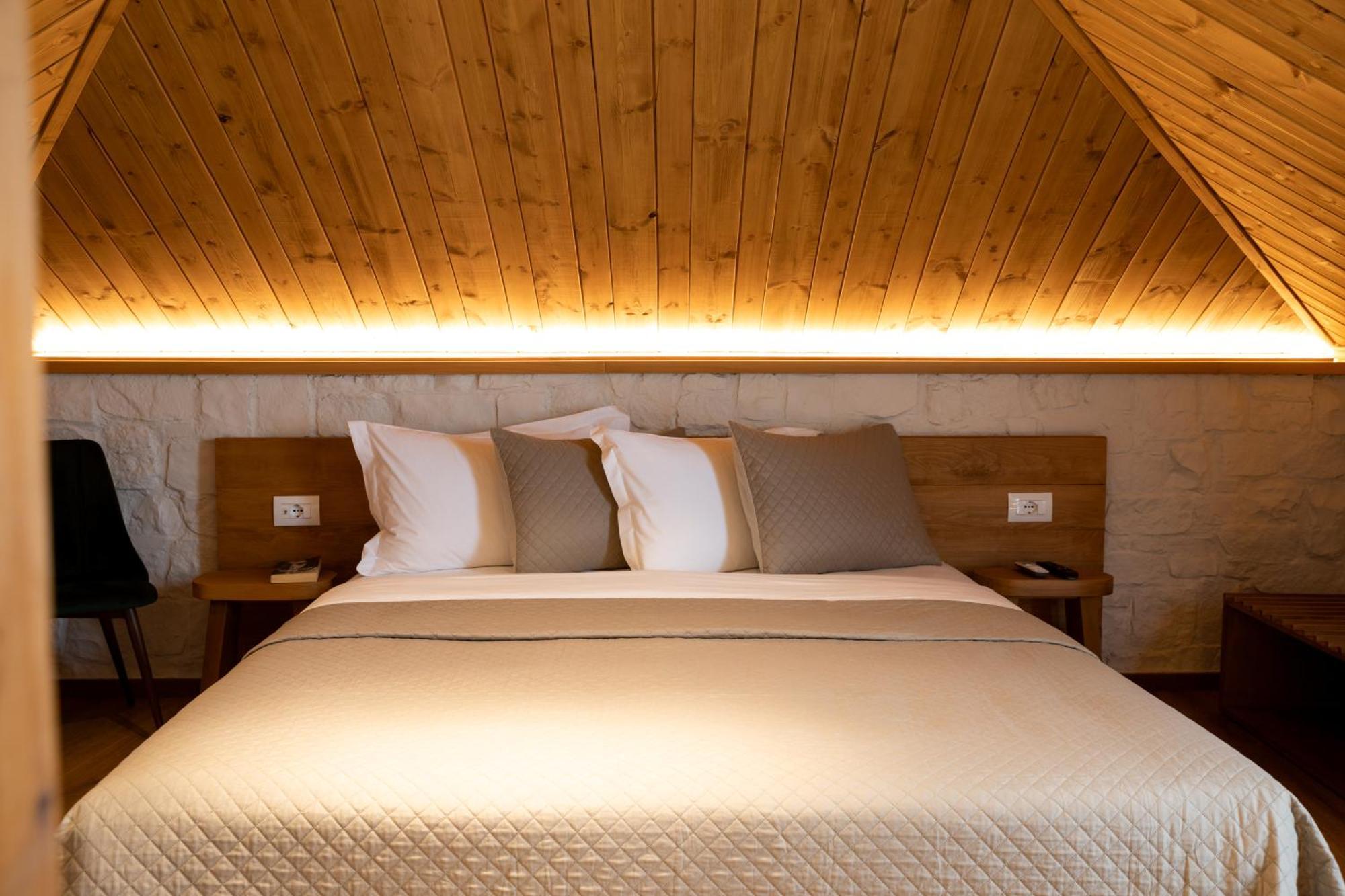 The Stone Sky Hotel Gjirokastër Extérieur photo