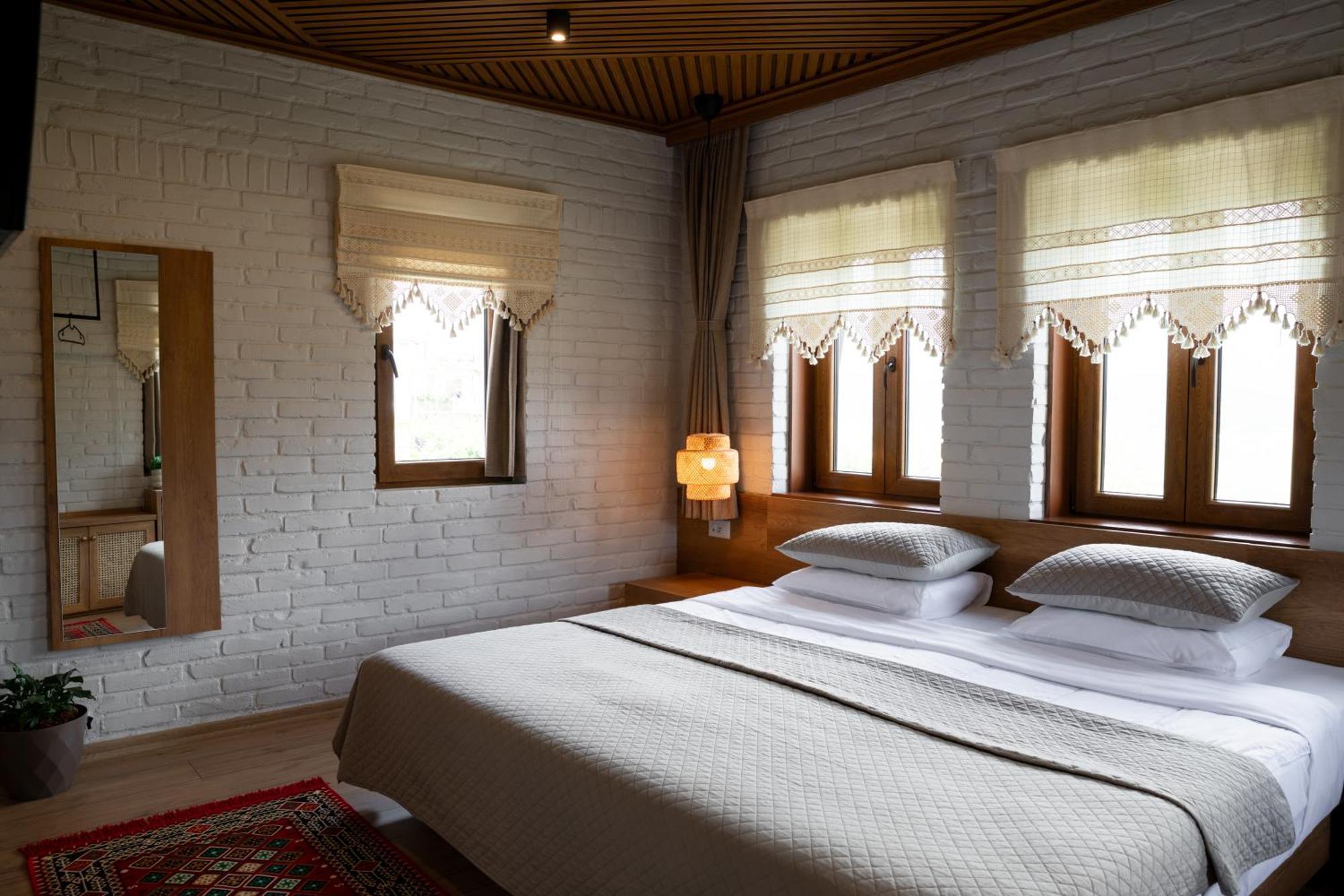The Stone Sky Hotel Gjirokastër Extérieur photo