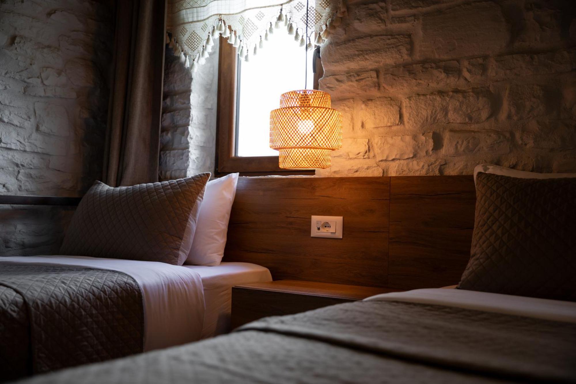 The Stone Sky Hotel Gjirokastër Extérieur photo