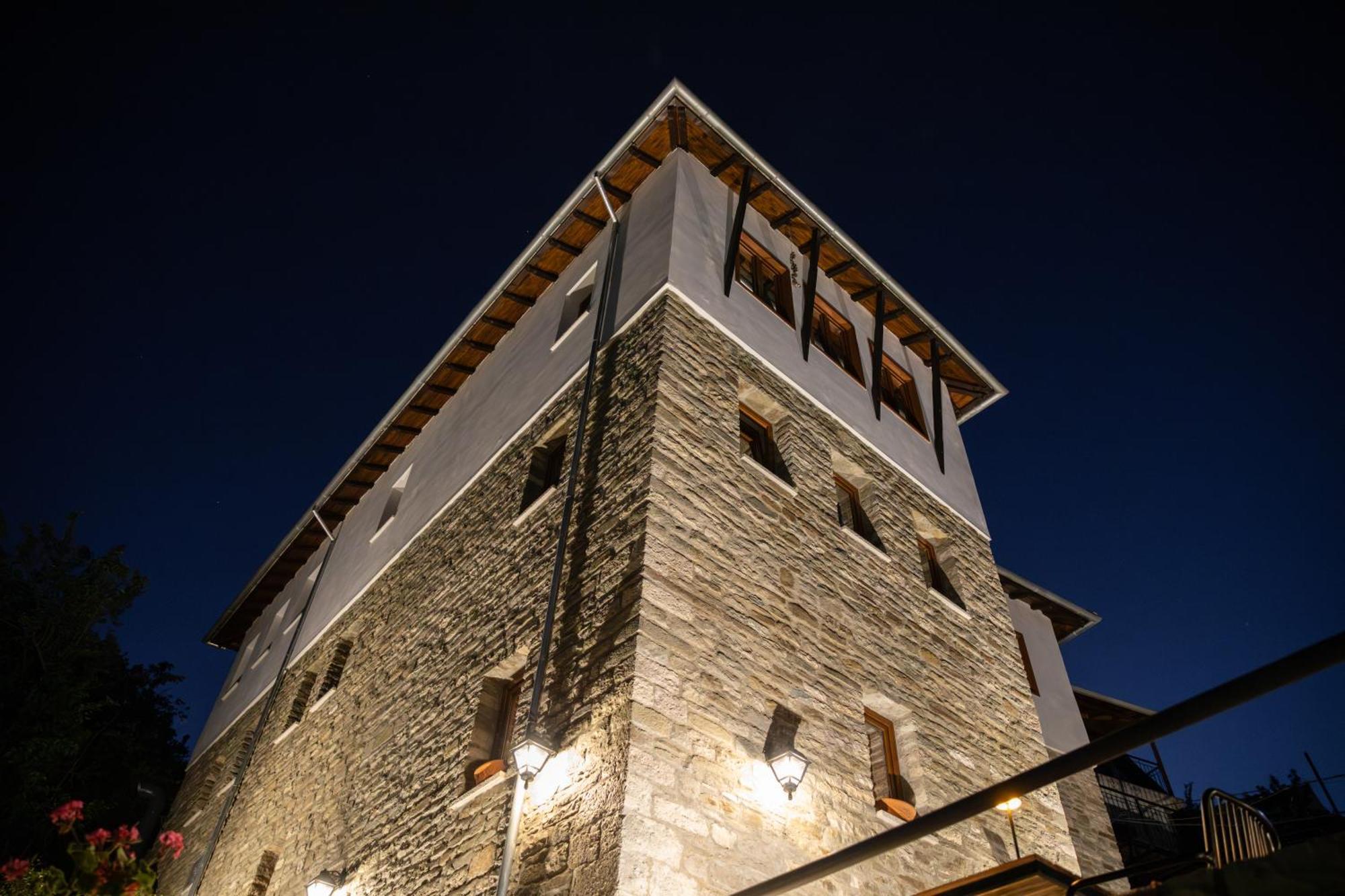 The Stone Sky Hotel Gjirokastër Extérieur photo